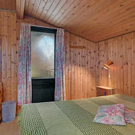 Nyaraló Three-bedroom In Tranekar