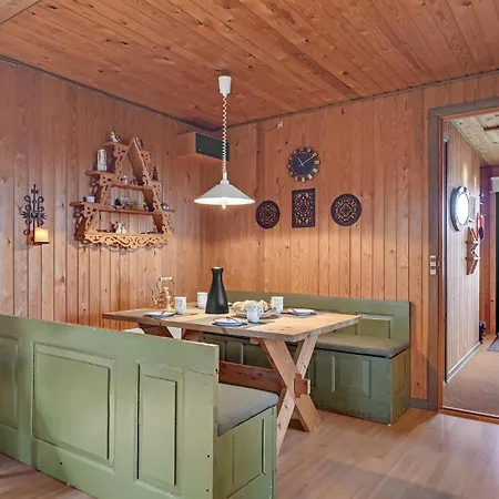 Three-bedroom In Tranekar Nyaraló *